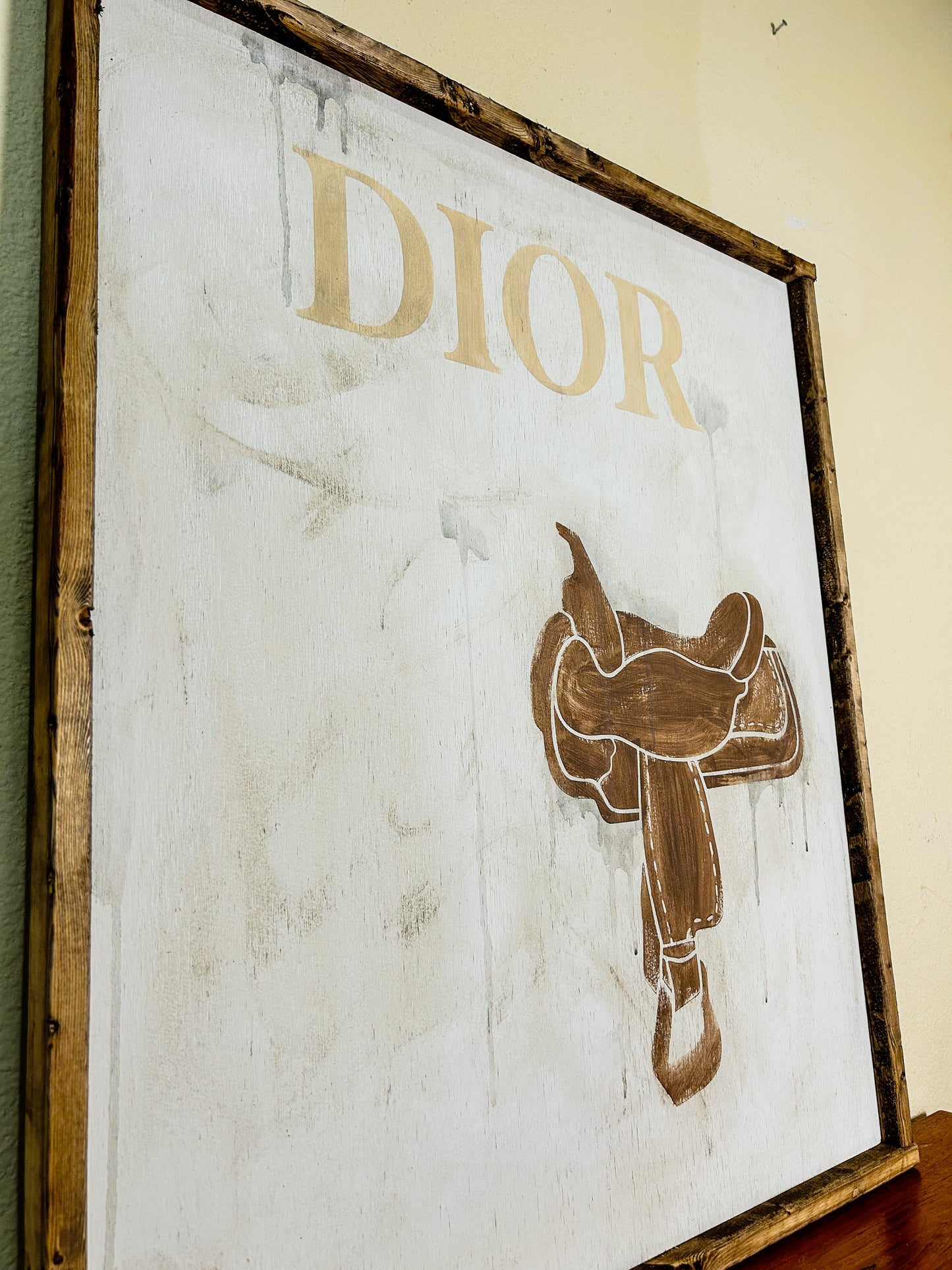 Dior